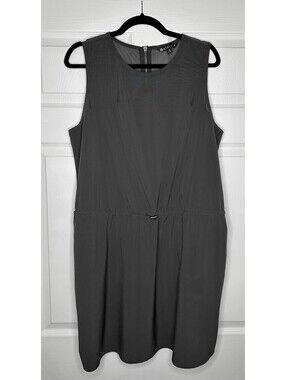 Athleta Active Travel Dress Cinched Waist Mesh Pockets Sz 16  lightweight chic